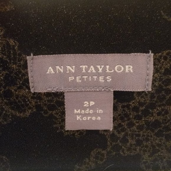 Ann Taylor Silk Dress Size 2P Black White Floral Sleeveless Ribbon Flowy Classy - Picture 3 of 4